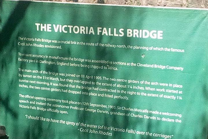 Victoria Falls Guided Tour by Arnolubi Safaris, Zambian and Zimbabwean Sides (11/12)