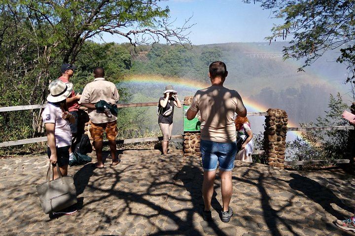 Victoria Falls Walking Tour with Local Guides, Falls Trail and Victoria Falls Bridge (8/12)
