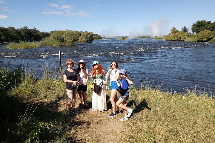 Victoria Falls Walking Tour with Local Guides, Falls Trail and Victoria Falls Bridge (4/12)