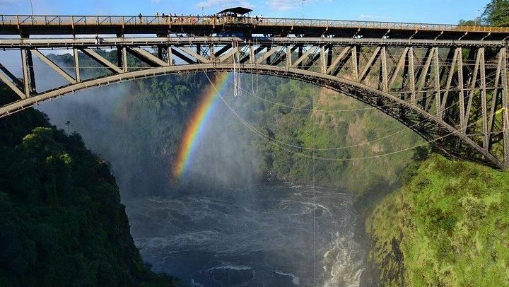 Victoria Falls Guided Tour by Arnolubi Safaris, Zambian and Zimbabwean Sides (4/12)