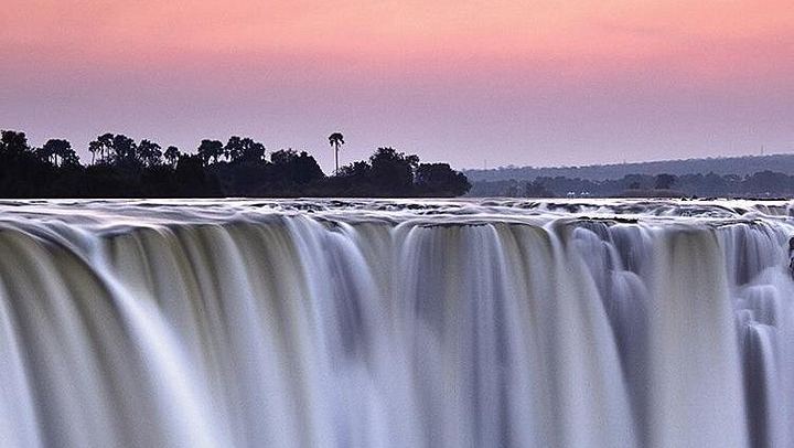 Victoria Falls Guided Tour by Arnolubi Safaris, Zambian and Zimbabwean Sides (3/12)