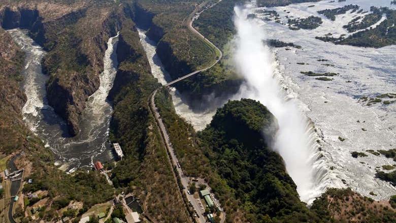 Victoria Falls Private Tour with Hotel Pickup, Zimbabwe and Zambia Viewpoints (4/4)