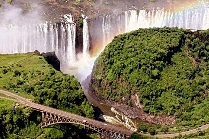 Private Victoria Falls Tour, Zimbabwe Rainforest Paths and Zambia Knife-Edge Bridge (7/12)