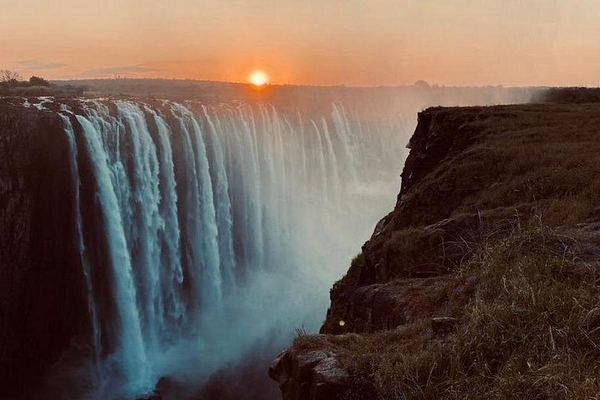 Victoria Falls Private Tour with Big Tree, Falls Viewpoints and Bridge View