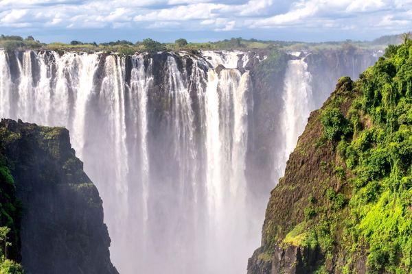Victoria Falls Private Tour with Hotel Pickup, Zimbabwe and Zambia Viewpoints