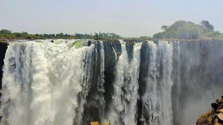 Victoria Falls Zambian Side Tour with Rain Jackets, Hotel Pickup and Entry Fees (3/7)