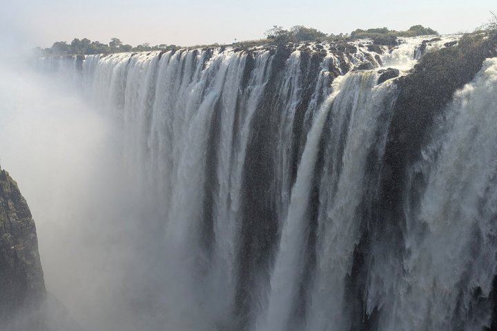 Victoria Falls Expert Guided Walk, Zimbabwe and Zambia Sides, Big Tree Stop (11/12)