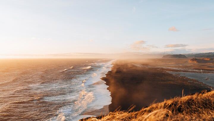 13.5-Hour South Coast Tour with DC-3 Plane Wreck Shuttle and Dyrholaey Views (2/12)