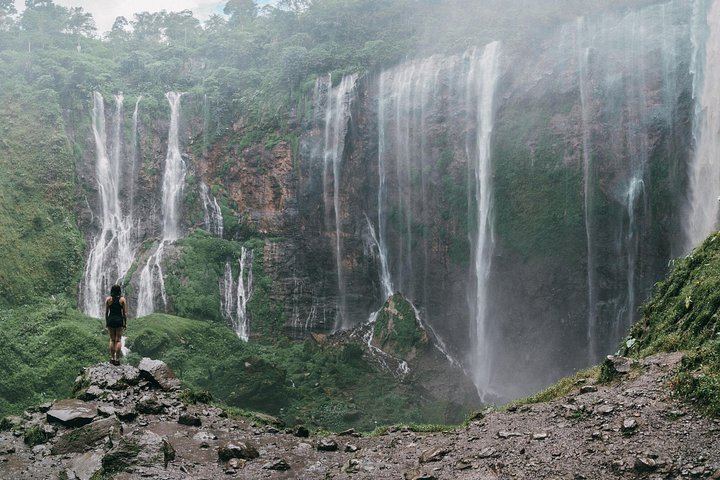 Three-Day Private Tumpak Sewu, Bromo Jeep and Ijen Crater Tour with Goa Tetes (8/11)