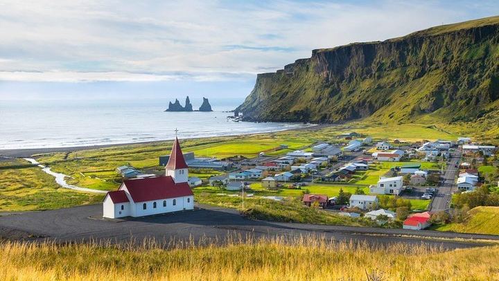 South Coast Day Tour in a Mercedes Sprinter Minibus, Up to 10 per Booking (3/8)