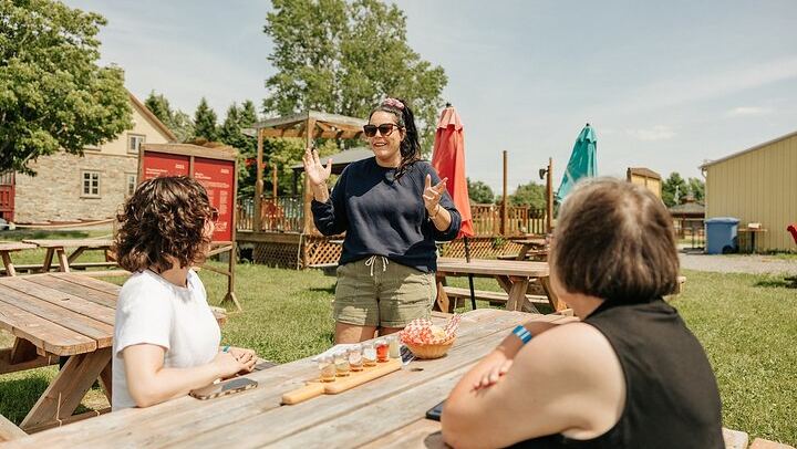 VIP Île d'Orléans Food Tour with Lunch, Local Producers and Montmorency Falls Stop (1/12)