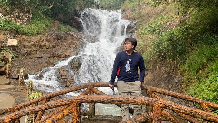 VIP Dalat Waterfalls and Coffee Day: Datanla, Pongour, Elephant Falls, Crazy House (3/12)