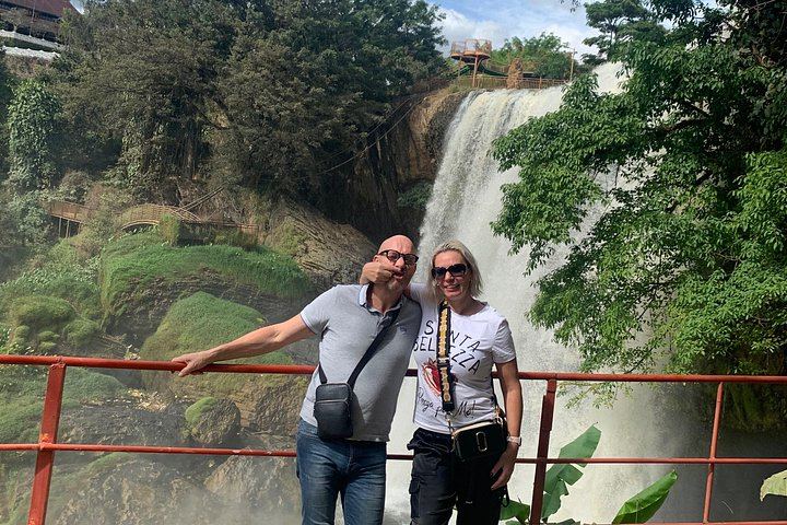 VIP Dalat Waterfalls and Coffee Day: Datanla, Pongour, Elephant Falls, Crazy House (9/12)