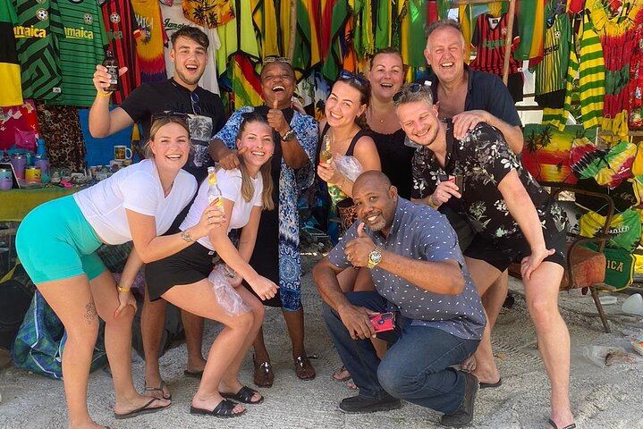 Private Dunn's River Falls Climb with Ocho Rios Sightseeing and Shopping (1/12)