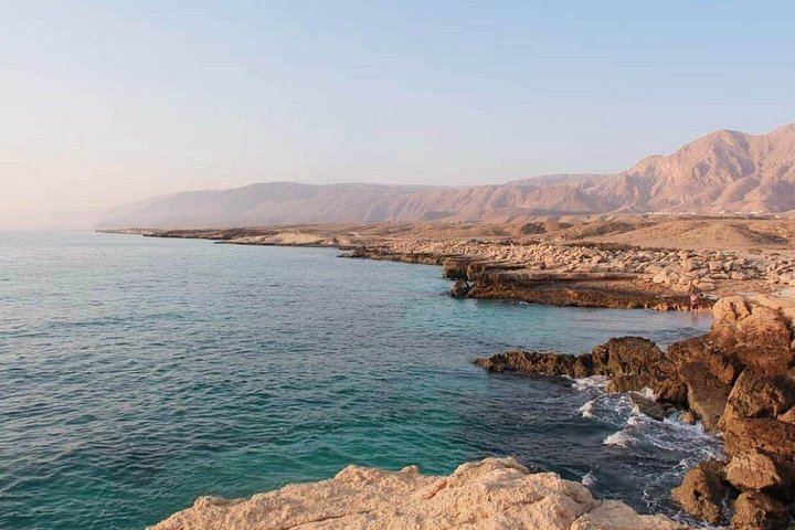 Wadi Shab Boat and Hike Adventure with Bimmah Sinkhole, Fins Beach and Romantic Cave (8/12)