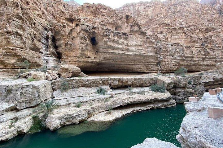 Wadi Shab Boat and Hike Adventure with Bimmah Sinkhole, Fins Beach and Romantic Cave (11/12)