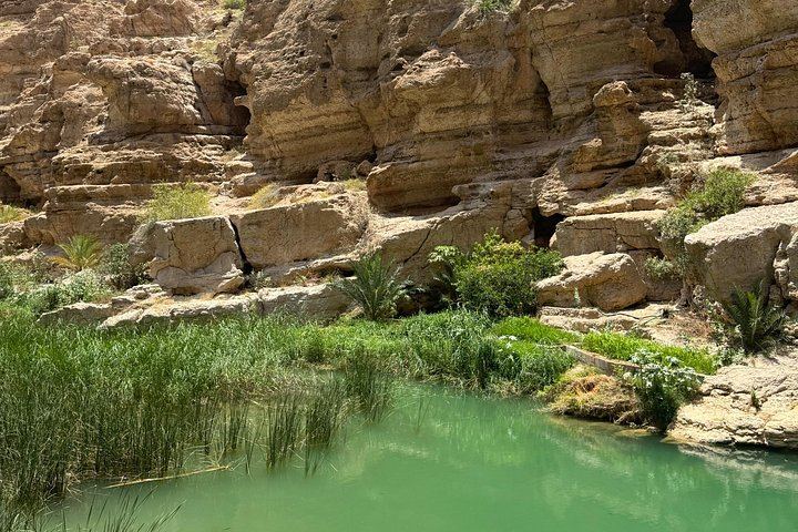 Small-Group Wadi Shab Day from Muscat: Hidden Waterfall Cave Swim and Bimmah Sinkhole (11/12)