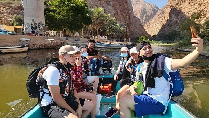 Private 7-Hour Wadi Shab Adventure from Muscat via Bimmah Sinkhole and Fins Beach (3/12)