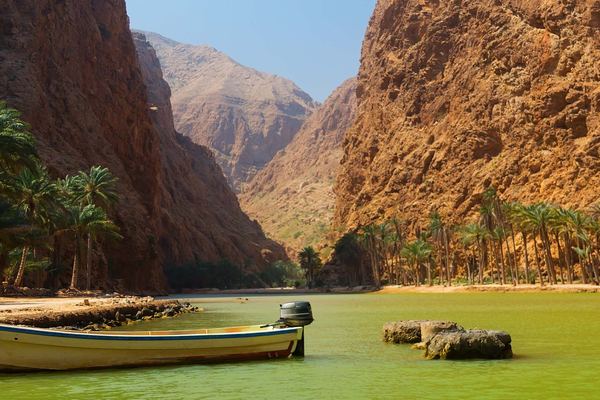 Wadi Shab Day Tour from Muscat with 3 Hours Free Time and Wadi Shab Resort Meal