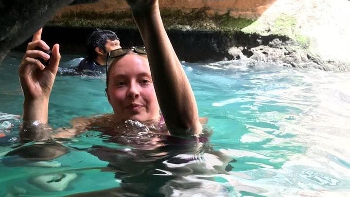 Private 7-Hour Wadi Shab Adventure from Muscat via Bimmah Sinkhole and Fins Beach (2/12)