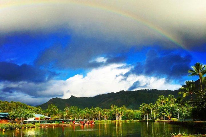 Rainbow Kayak Tours Wailua River Kayak and Secret Falls Hike with Lunch at the Falls (5/11)