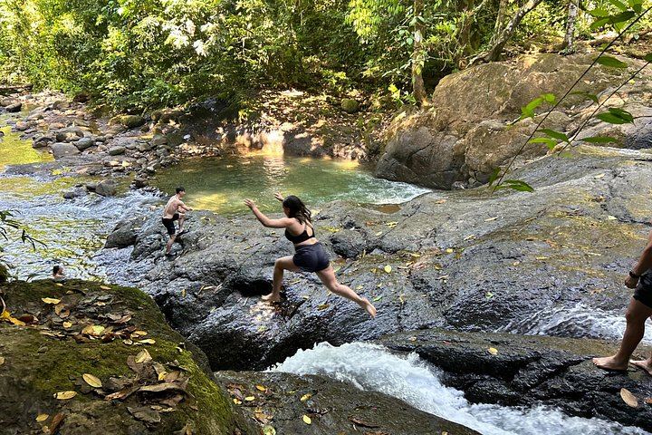 All-Inclusive Pacific Coast Waterfall Day with Local Guide, Secluded Beach and Casado (9/12)
