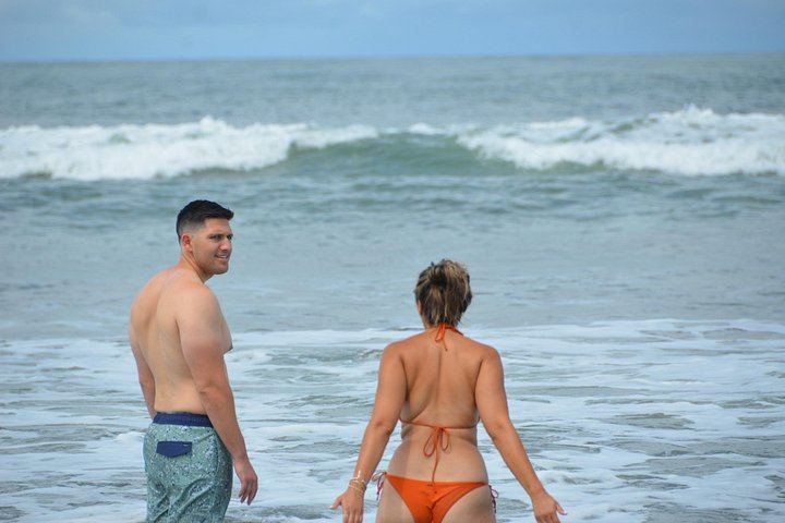 All-Inclusive Pacific Coast Waterfall Day with Local Guide, Secluded Beach and Casado (12/12)