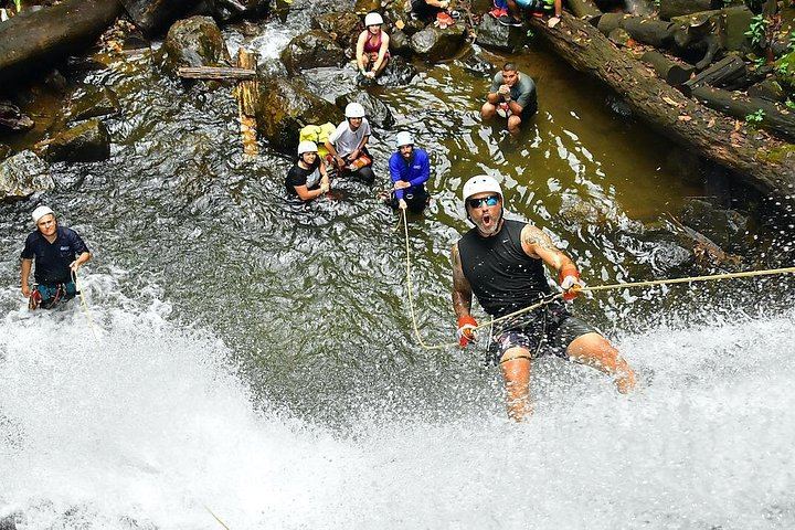Vista Los Suenos Waterfall Canyoning near Jaco: Rappels, River Beds and Pools (2/9)