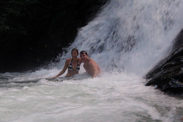 10-Hour Small-Group Waterfall Trek from Jaco Walk to Osa: 5 Falls, 3 Locations (1/7)