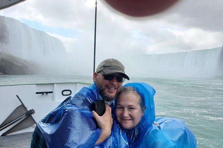 Niagara Falls All-American Boutique Tour for Six: Crow's Nest, Electric Boat, Tesla Plant (1/8)