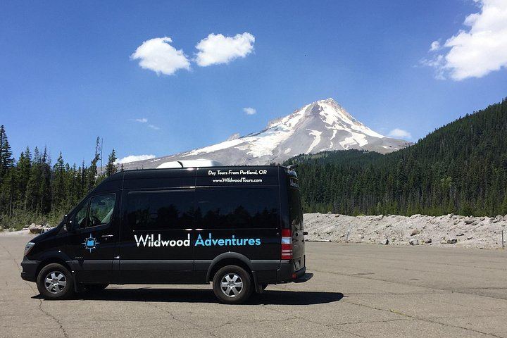 Columbia Gorge Waterfalls, Hood River and Timberline Lodge Day Tour, Portland (3/8)