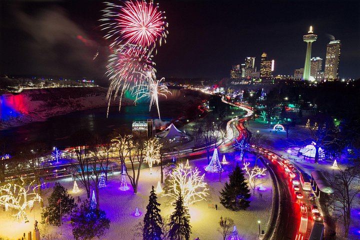 Toronto Winter Festival of Lights Bus Tour to Niagara Falls with Floral Clock and Chapel (1/12)