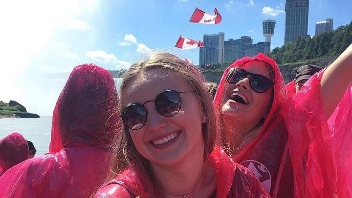 Gray Line Niagara Falls Day Tour: Priority Boat Cruise, Whirlpool and Queenston Heights (2/9)