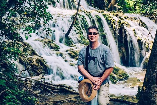 Zadar to Split Transfer via Krka Waterfalls with Three Hour Park Stop and Skradin