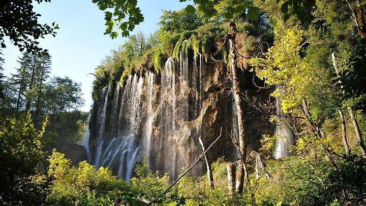 Private Transfer from Split to Zagreb via Plitvice Lakes with Park Stop (3/5)