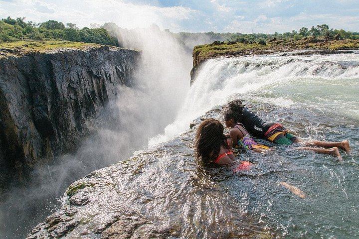 Victoria Falls Rainforest Walk and Hwange 5-Day Accommodated Safari (4/5)