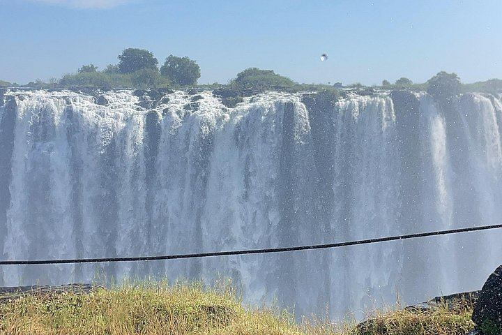 Six-Hour Victoria Falls Guided Tour Across Zimbabwe and Zambia with Hotel Transfers (6/10)
