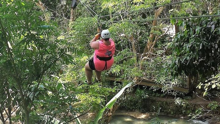 Falls Flyer Zipline over Dunn's River Falls with Waterfall Climb, Ocho Rios (3/4)