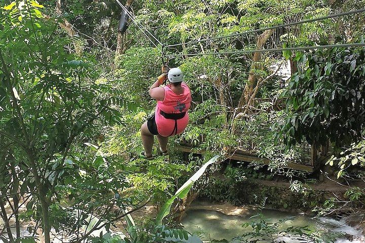 Falls Flyer Zipline over Dunn's River Falls with Waterfall Climb, Ocho Rios (3/4)