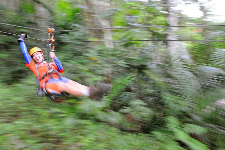 El Salto Waterfall Rappelling and Zipline Day Trip in Carite State Forest (4/6)